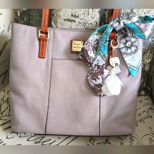Dooney & Bourke Pebble Grain Small Lexington GUC w/ Twilly & Bag Charm